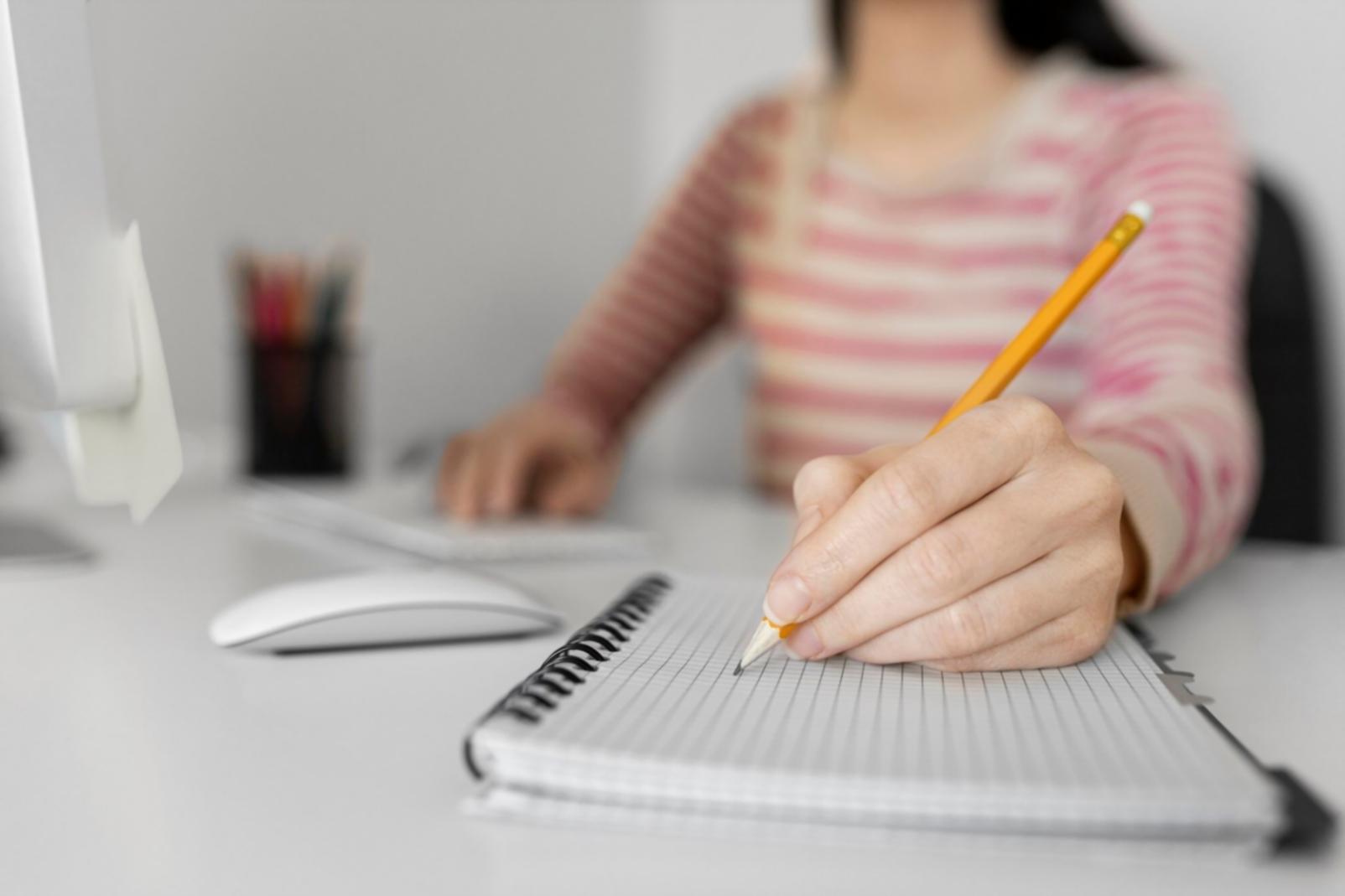 Digital goal tracking dashboard interface